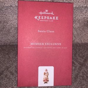 NIB Hallmark 2017 KOC Ornament Club Exclusive Porcelain Santa Claus Ornament